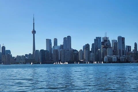 Visite privée à vélo Distillery District et Îles de Toronto