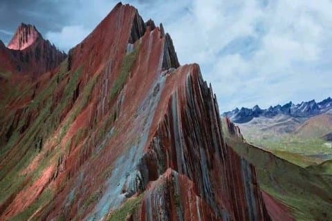 Volledige dag groepstour naar Pallay Punchu Mountain