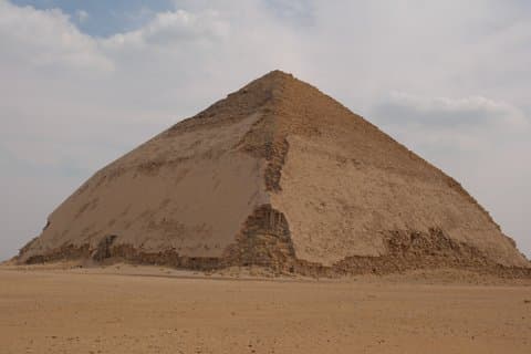 Saqqara, Memphis and Dahshur Private Tour with Lunch and Tickets