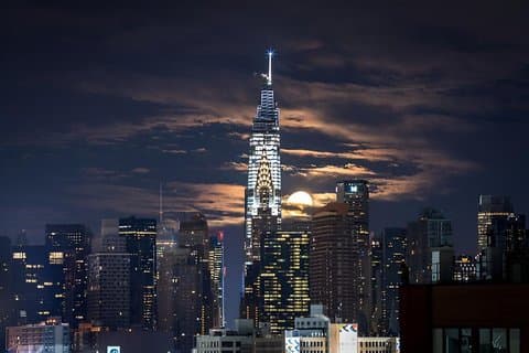 Crucero Blue Booze 2026 NYC Party Boat Experience