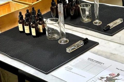 Découvrez l'atelier de parfum de Ho Chi Minh-Ville avec le parfum de Saigon
