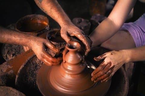 Dharavi Tour & Pottery Workshop