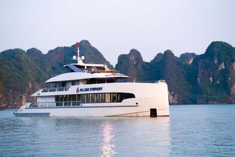 Excursion d'une journée dans la baie d'Halong au départ d'Halong