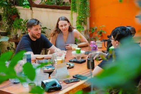 Hanoi Koffie Interactieve Brouwles met Gratis Snacks en Wijn