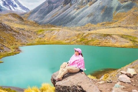 Excursão Ausangate 7 Lakes a partir de Cusco com café da manhã e almoço