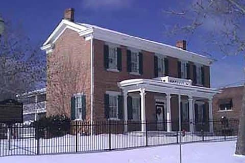 Wicked Westport Kansas City Walking Tour