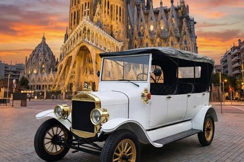 Guidet tur i Barcelona by, parker og strender i en veteran-tuk-tuk