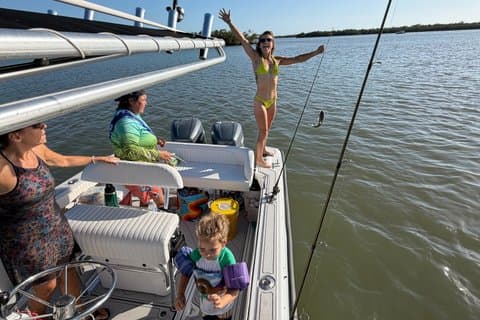 Crociera di avvistamento dei delfini, bombardamenti e visite turistiche a Naples, FL