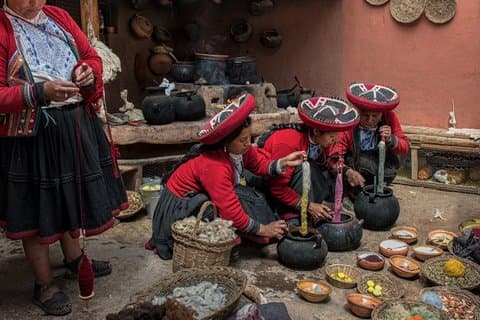 Tour Valle Sagrado Vip Chinchero Ollantaytambo y Pisac