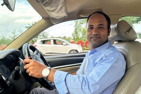Jaipur til New Delhi envejs privat transfer med AC Cab