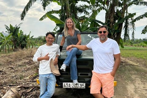 Hanoi Vintage Military Jeep Tour - mest populære opplevelse