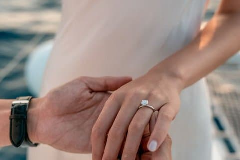Santorin Proposition Expérience avec la mise en place et la planification romantique