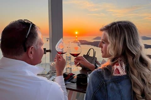 Privat Santorini vinresa : 3 vingårdar och fantastisk Caldera solnedgång