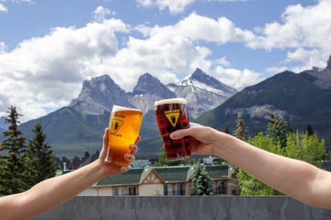 Calgary to Banff Brewery Tour and Lunch