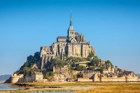 Cherbourg to Mont‑Saint‑Michel – Private Day Trip