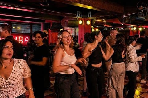Salsa Night in Mexico City - Dance, Live Music & Mojitos