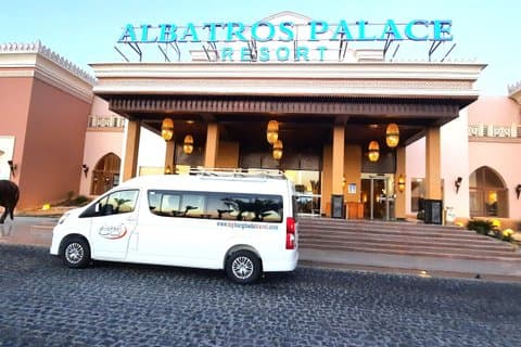 Transferts privés de l'aéroport d'Hurghada à Hurghada, Safaga, Soma Bay