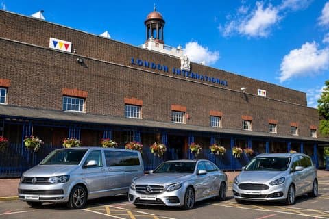 ティルバリークルーズターミナルからヒースロー空港へのプライベート到着送迎