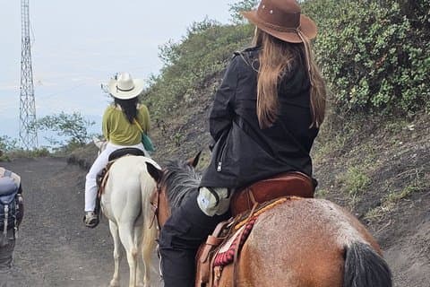 Epic Pacaya Volcano Horseback Tour w/ Pizza & Marshmallows