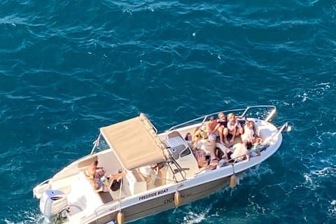 Excursion en bateau à Polignano avec apéritif