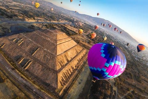 Ballongflygning + Frukost i en grotta + Hämta CDMX + Pyramider.