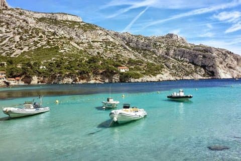 Privat Calanques & Marseille Coastal Experience & Seaside Lunch