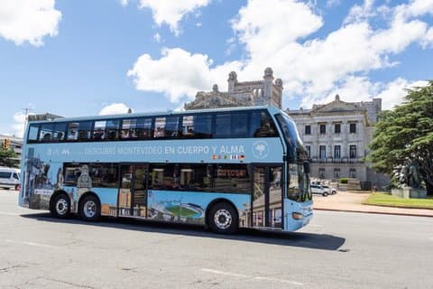 Touristenbus Entdecken Sie Montevideo