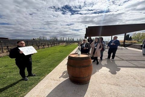 Mendoza Wijnbus Tour Hop On Hop Off Wijnhuizen Ervaring