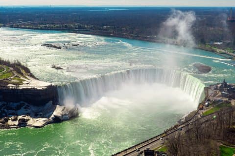 Niagara Falls Taste of The Strait
