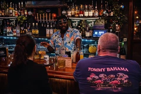 Tiki Cocktail Class i Key West, Florida