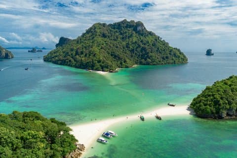 Excursión privada en barco de cola larga a las islas Krabi 4