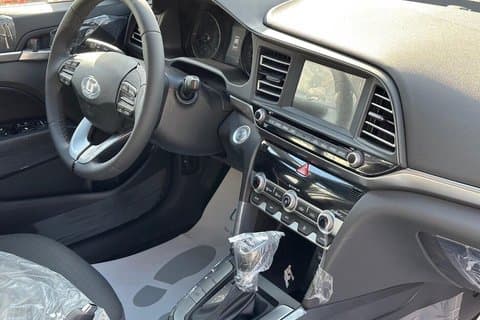 Voiture privée avec chauffeur local au Caire et à Gizeh