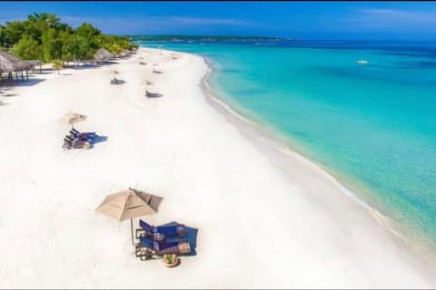 Restaurantes perto de Negrils 7 Mile Beach Margaritaville and Ricks