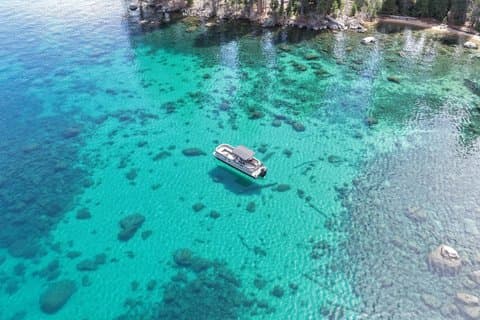 Alquiler de barcos pontones privados - Hasta 13 pasajeros