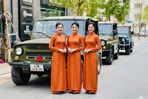 Hanoi Foodie Jeep Tours conduzido por mulheres