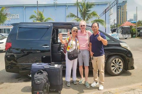 Private Transfer Siem Reap - Phnom Penh with Stop Sightseeing