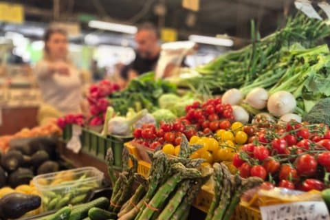 Gemeinsame geführte Bratislava Market Food Tour