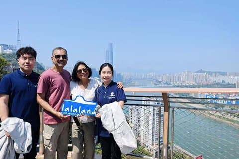Electric Explorer Day private Tour in Chongqing