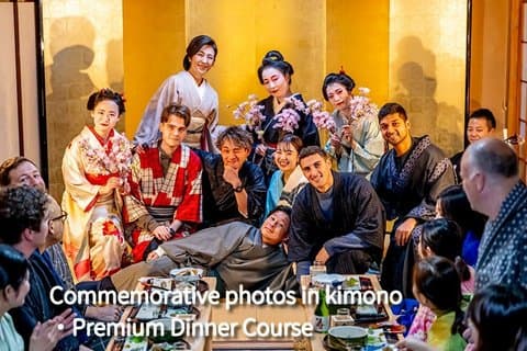 Tokyo: Traditionel geisha show & (japansk middag eller te ceremoni)