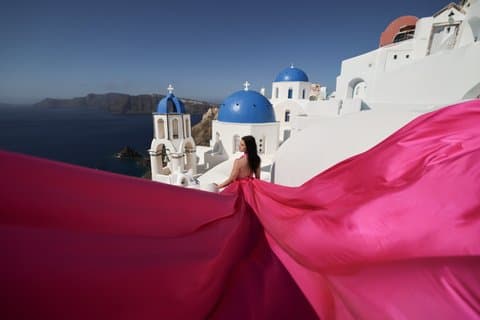 Santorini Flying Dress Photoshoot in Oia & Caldera