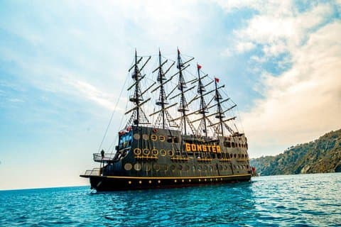 Gonster Pirate Boat Tour with BBQ Lunch and Transfer from Kemer
