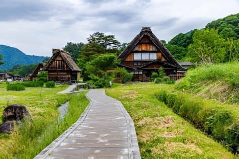 Excursão privada de um dia de Shirakawago a partir de Takayama com Guia local