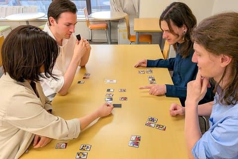 Kyoto Hanafuda Kaartspel Ervaring met lokale Engels Leerlingen