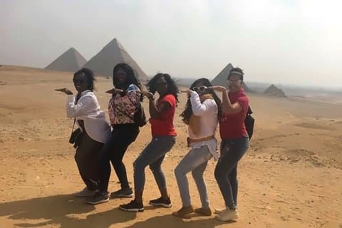 Best beoordeelde Gizeh-piramides en Sphinx-tour vanaf de luchthaven van Caïro