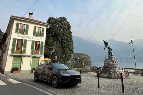 Comomeer Privé Lamborghini Urus Tour met typische maaltijd
