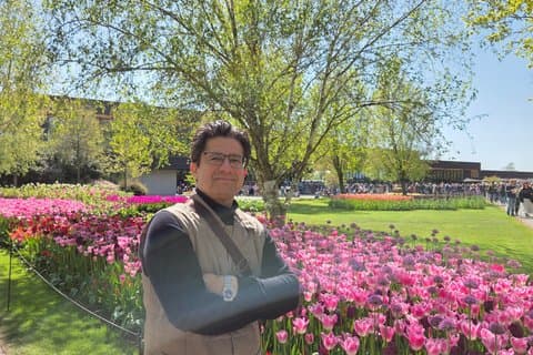 Private Transfer to Keukenhof from Amsterdam with Ticket Option