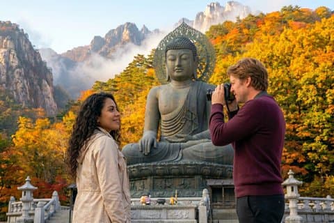 Seoraksan med Nami Island eller Sinheungsa Temple tur fra Seoul