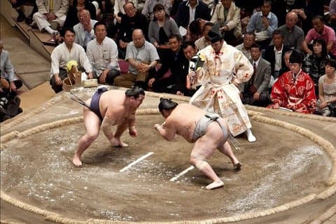 Nagoya Sumo Tickets Reserved Seats with Expert Tour Guide
