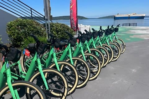 Tacoma elektrisk cykeluthyrning på Point Ruston