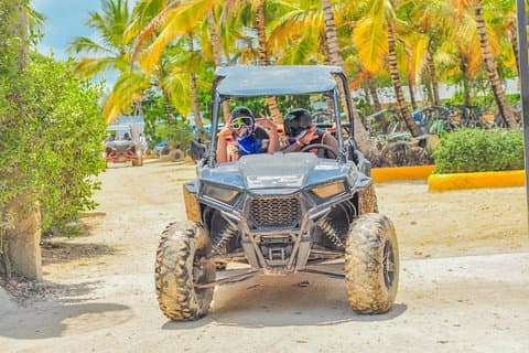 Passeio de Buggy Compartilhado em Punta Cana